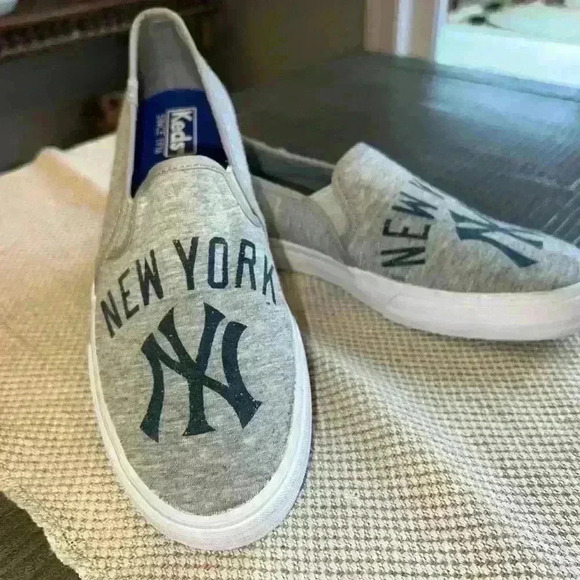Women’s KEDS Double Decker MLB New York Yankees Gray Slip on Sneaker- Size 8.5 - Picture 11 of 14